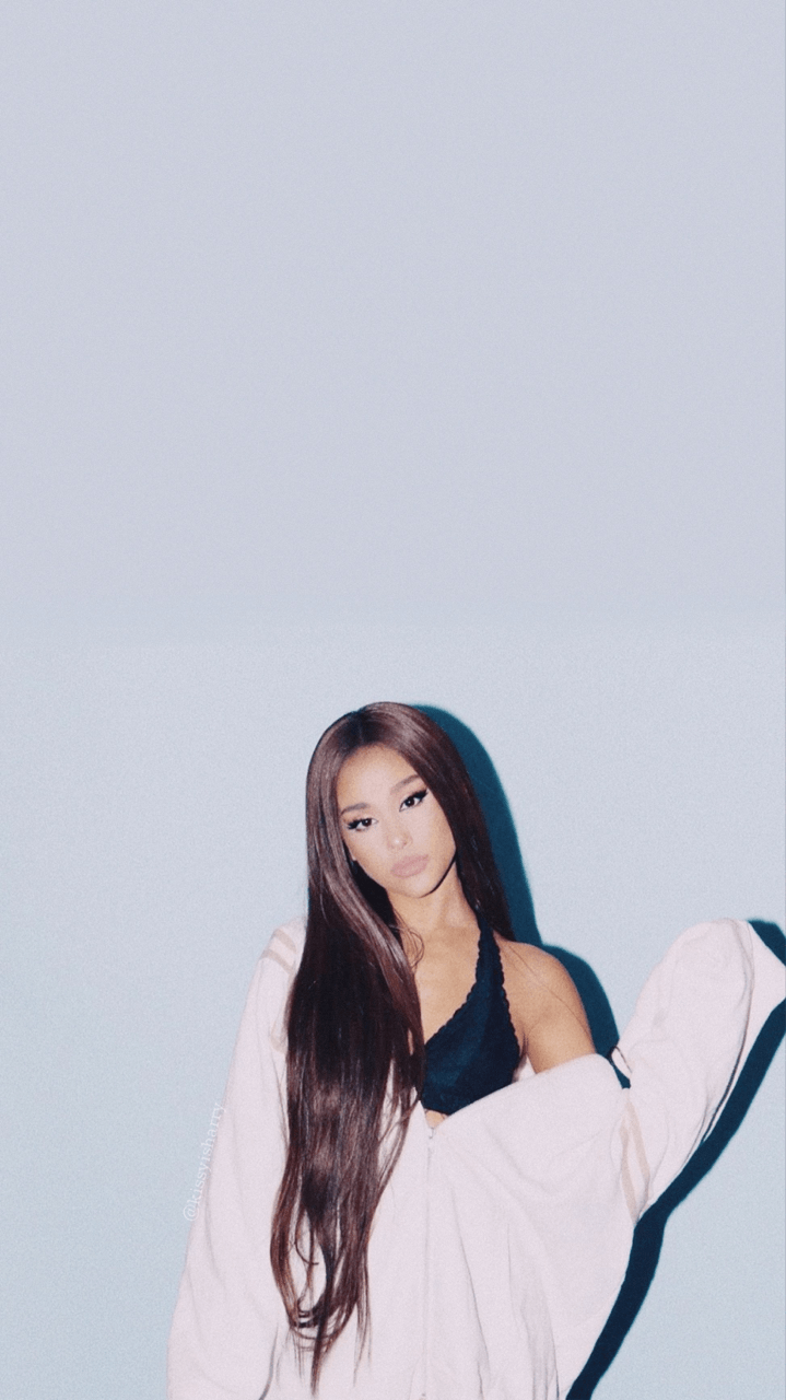 Detail Ariana Grande Wallpaper Iphone Nomer 46