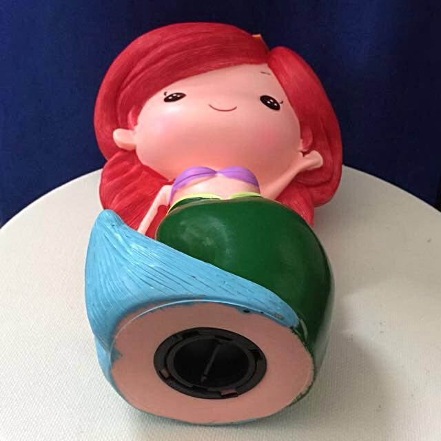 Detail Ariel Piggy Bank Nomer 41