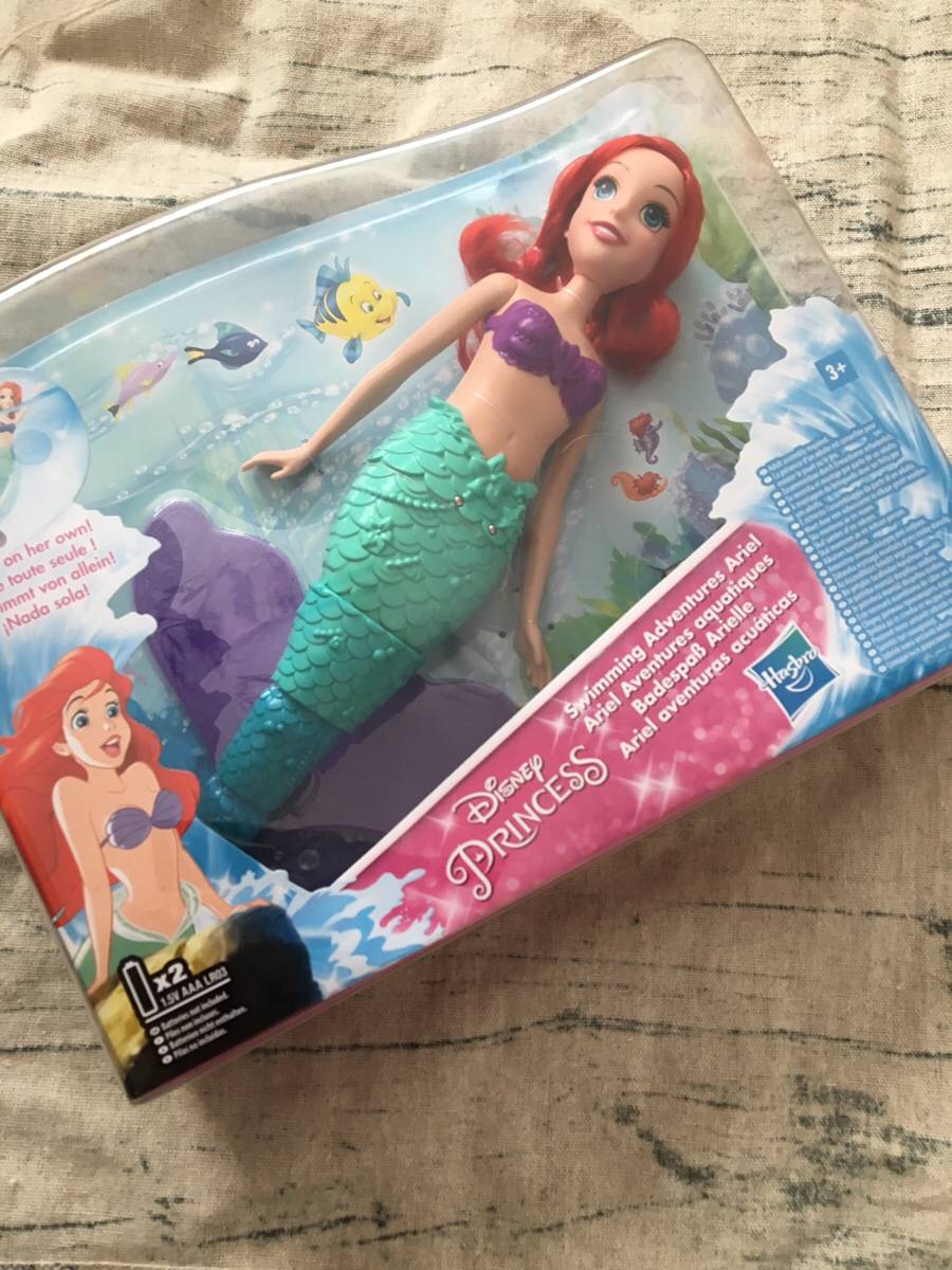 Detail Ariel Swimming Mermaid Doll Nomer 30