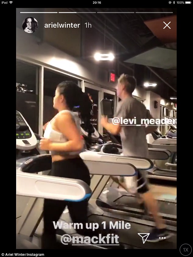 Detail Ariel Winter Treadmill Nomer 6