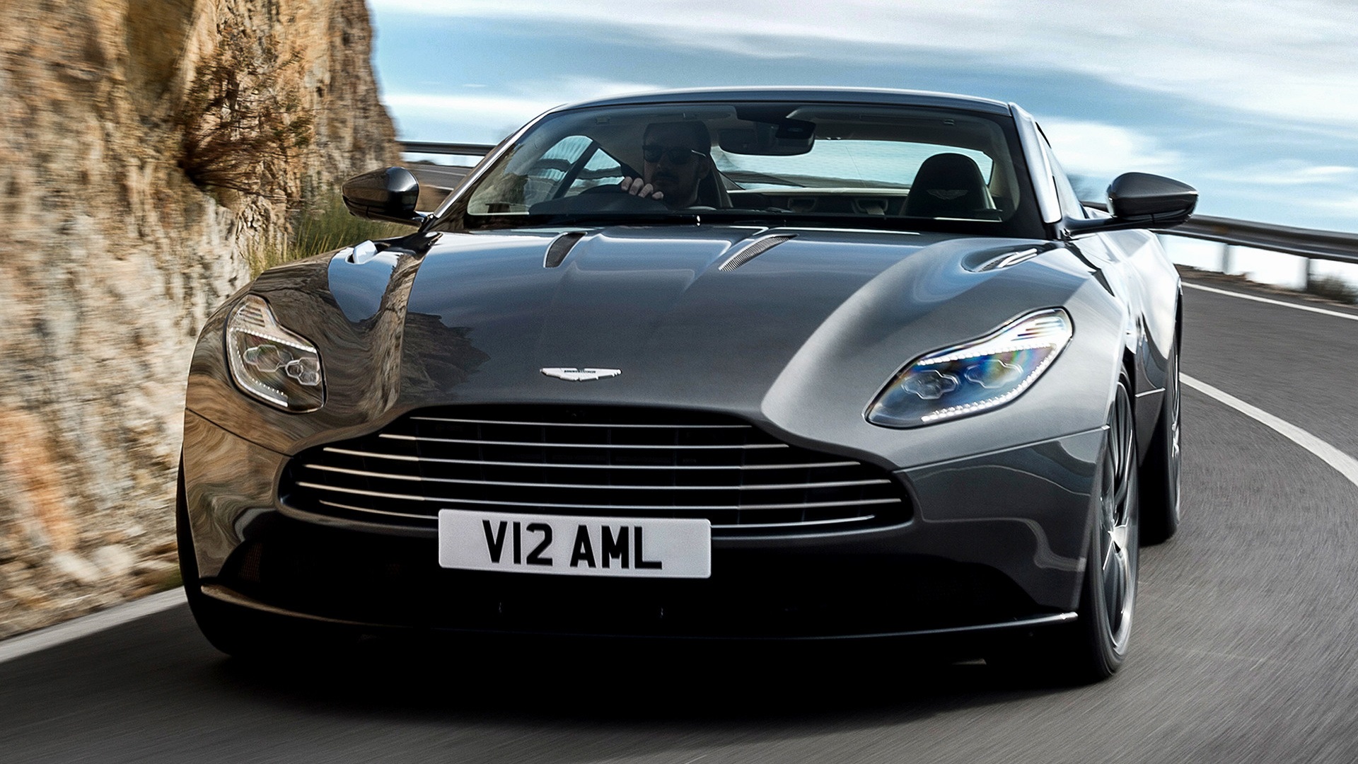 Detail Aston Martin Car Images Nomer 15