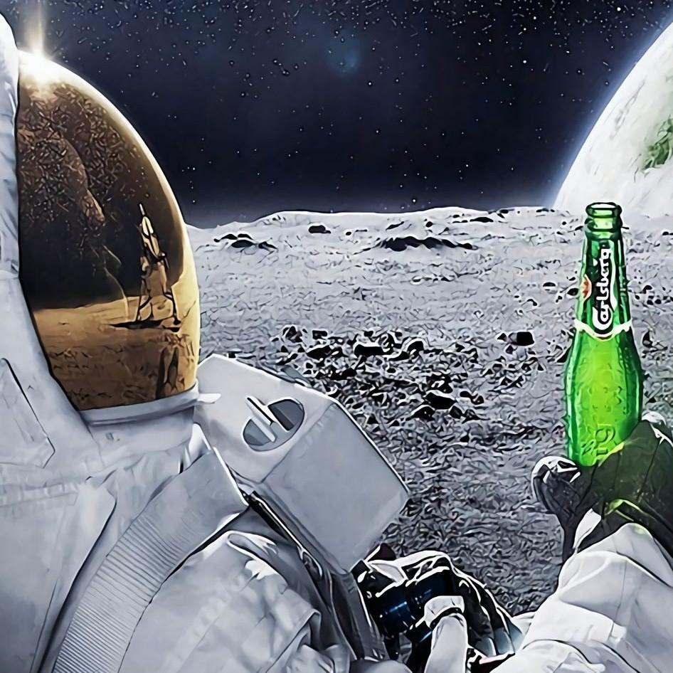 Detail Astronaut Drinking Beer Iphone Wallpaper Nomer 27