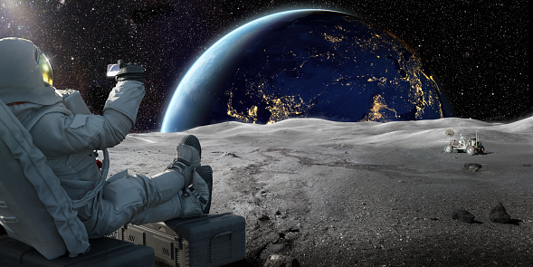 Detail Astronaut Wallpaper 4k Nomer 56