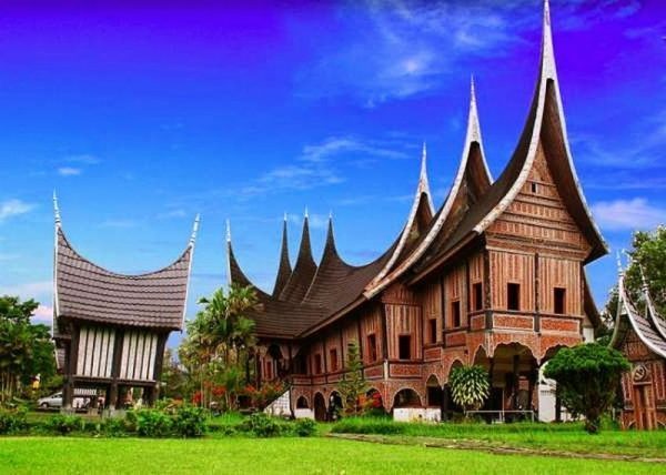 Detail Atap Rumah Gadang Berbentuk Nomer 30