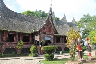 Detail Atap Rumah Gadang Berbentuk Nomer 51