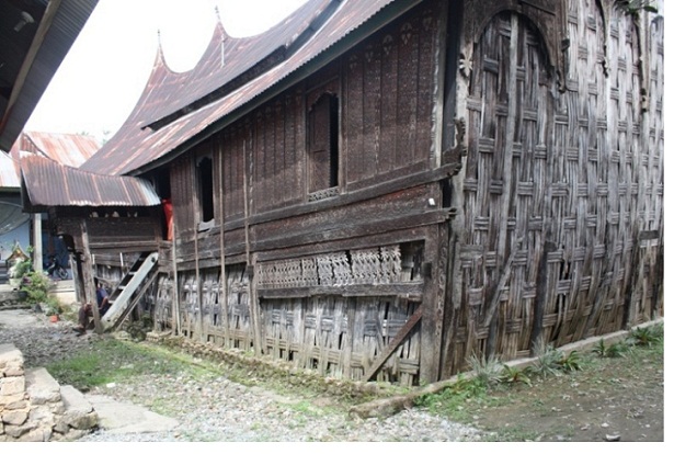 Detail Atap Rumah Gadang Terbuat Dari Nomer 48