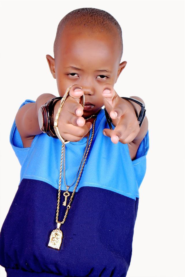 Detail Junge Rapper Nomer 3
