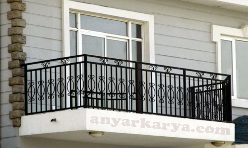 Detail Desain Pagar Balkon Minimalis Nomer 12