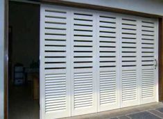 Detail Desain Pintu Garasi Minimalis Nomer 28