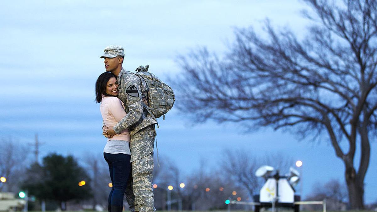 Kata Kata Romantis Untuk Pacar Tentara - KibrisPDR