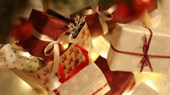 Detail Arti Mimpi Ke Diberi Hadiah Tas Ada Buku Didalamnya Nomer 10