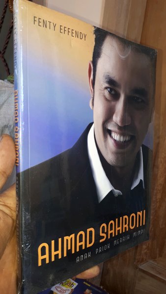 Detail Buku Ahmad Sahroni Anak Priok Meraih Mimpi Nomer 17