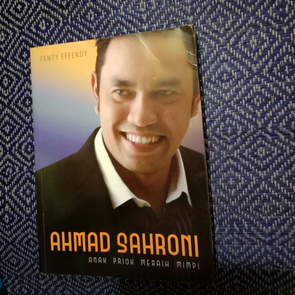 Detail Buku Ahmad Sahroni Anak Priok Meraih Mimpi Nomer 3