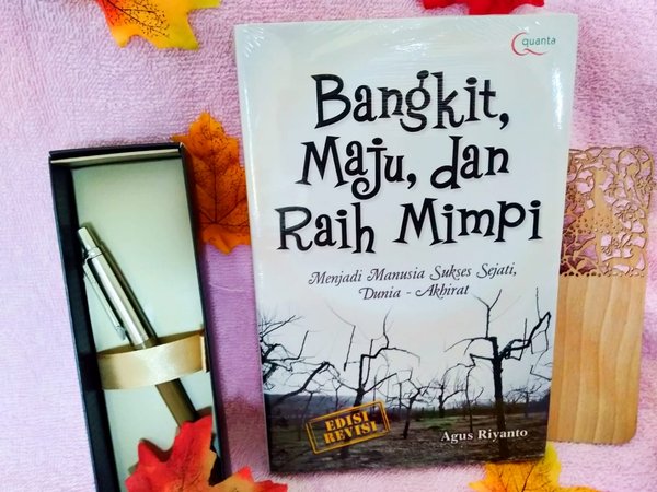 Detail Buku Bangkit Maju Dan Raih Mimpi Nomer 9