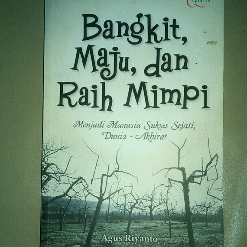 Detail Buku Bangkit Maju Dan Raih Mimpi Nomer 3