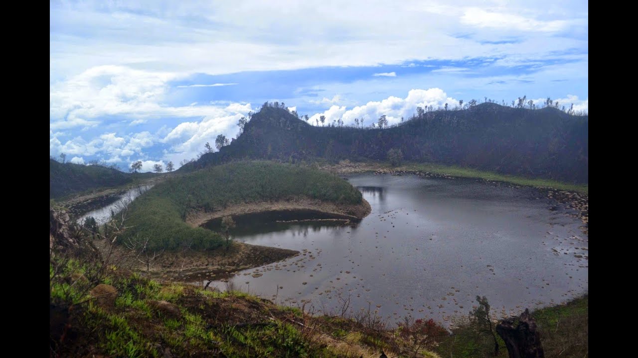 Kawah Bulan Sabit - KibrisPDR