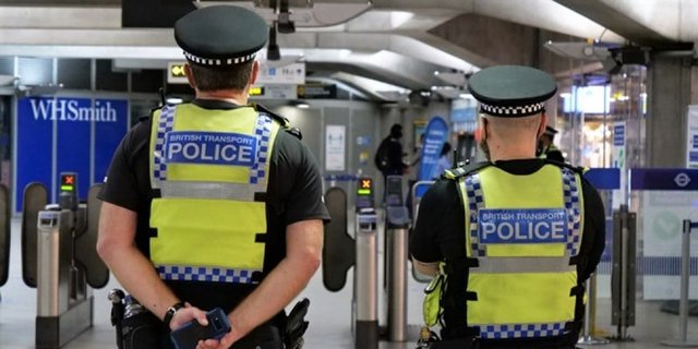 Detail Buku Mimpi Di Tangkap Polisi Nomer 44