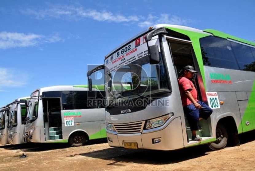 Detail Buku Mimpi Ketinggalan Bus Nomer 28