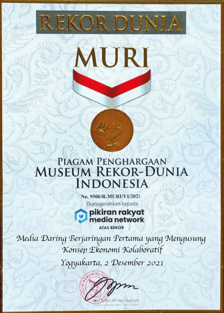 Detail Buku Mimpi Naik Ke Loteng Rumah Nomer 21