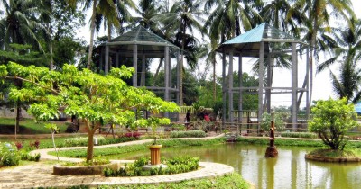Detail Kebun Binatang Mini Nomer 14