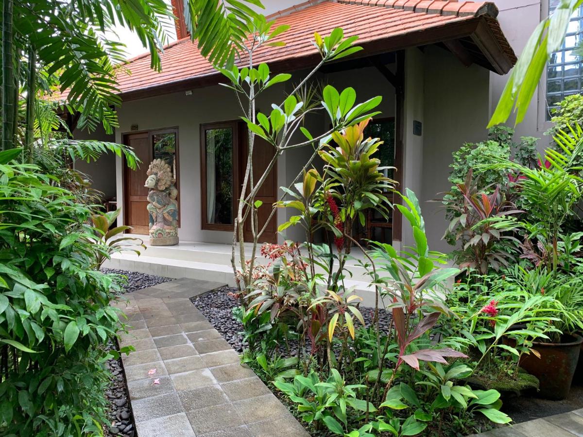 Detail Kebun Rumah Bali Nomer 48