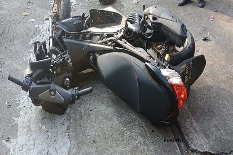 Kecelakaan Sepeda Motor - KibrisPDR