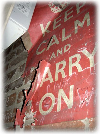 Detail Keep Calm And Carry On Original Poster Nomer 29