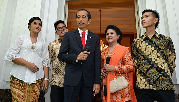 Detail Foto Gibran Anak Jokowi Nomer 21