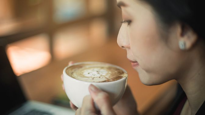 Detail Foto Kopi Susu Wanita Nomer 5