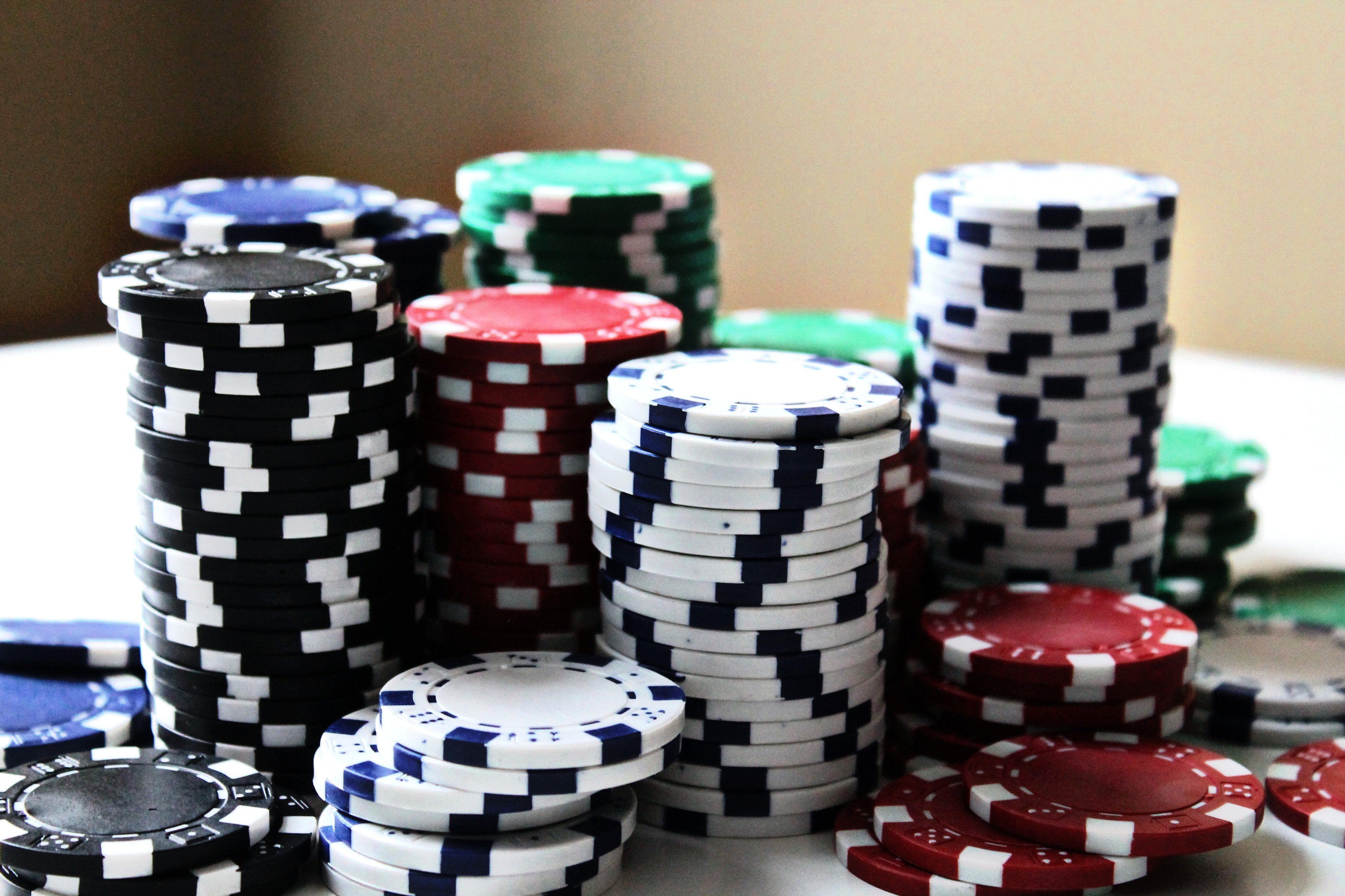 Detail Pictures Of Poker Chips Nomer 5