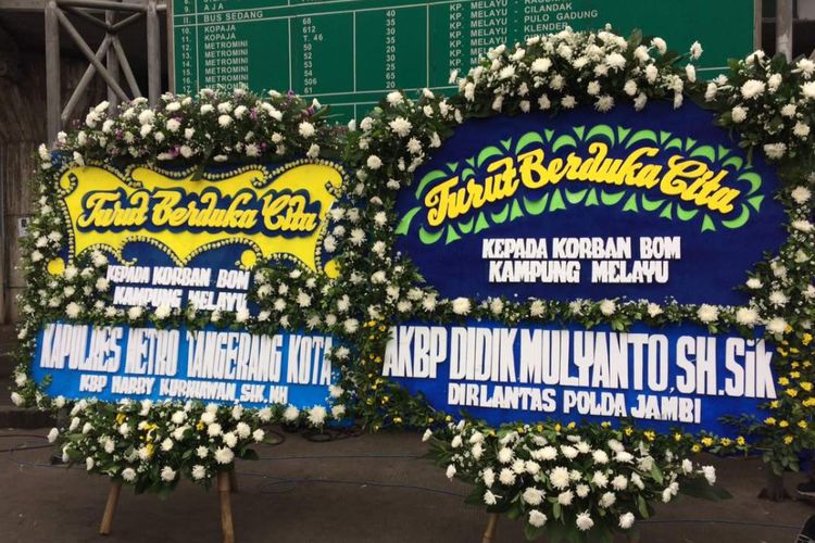 Detail Contoh Karangan Bunga Duka Cita Nomer 44