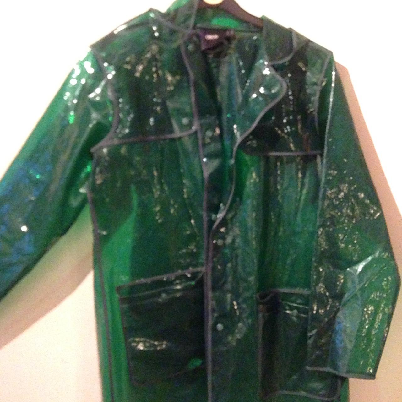 Detail Green Transparent Jacket Nomer 31
