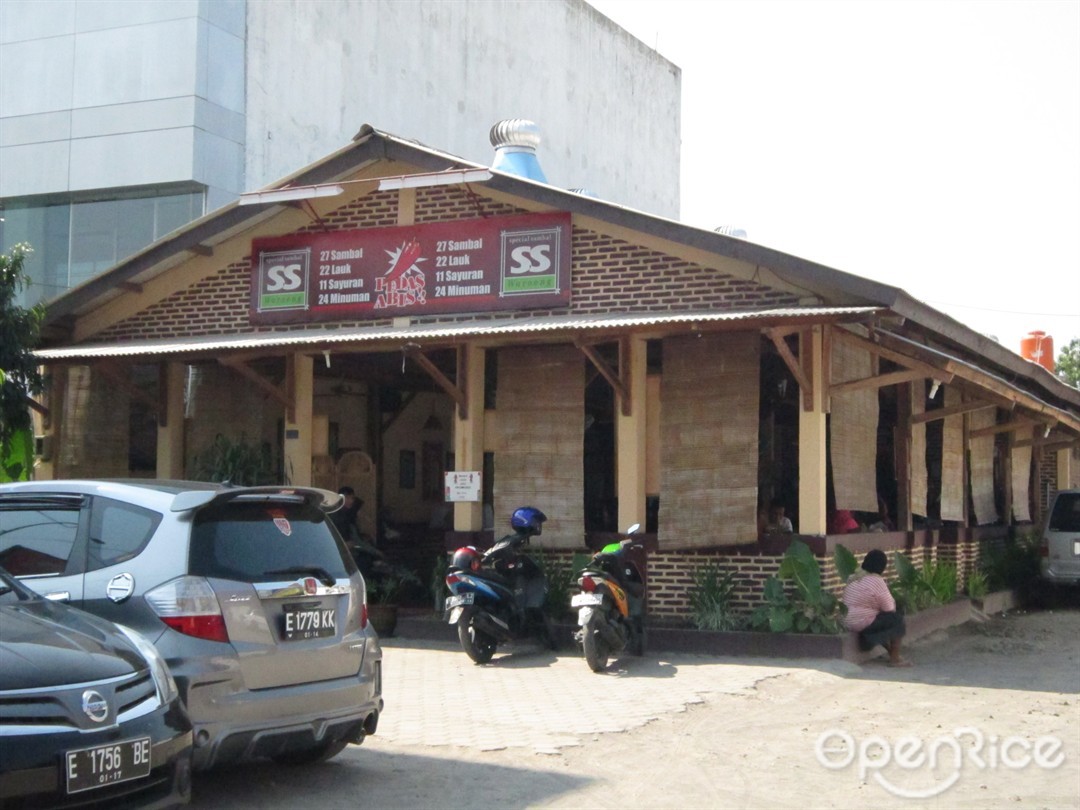 Rumah Makan Ss Cirebon - KibrisPDR