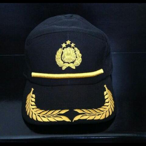 Detail Topi Polisi Perwira Nomer 22