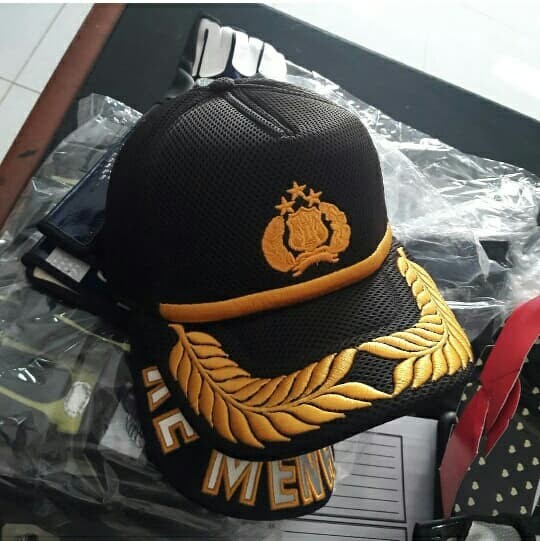 Detail Topi Polisi Perwira Nomer 5