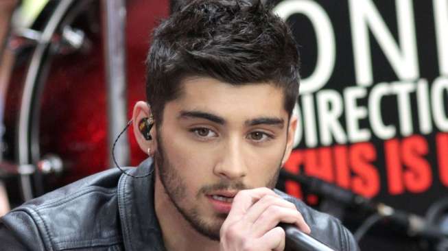 Detail Foto Keren Zayn Malik Nomer 35