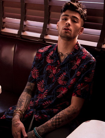 Detail Foto Keren Zayn Malik Nomer 38