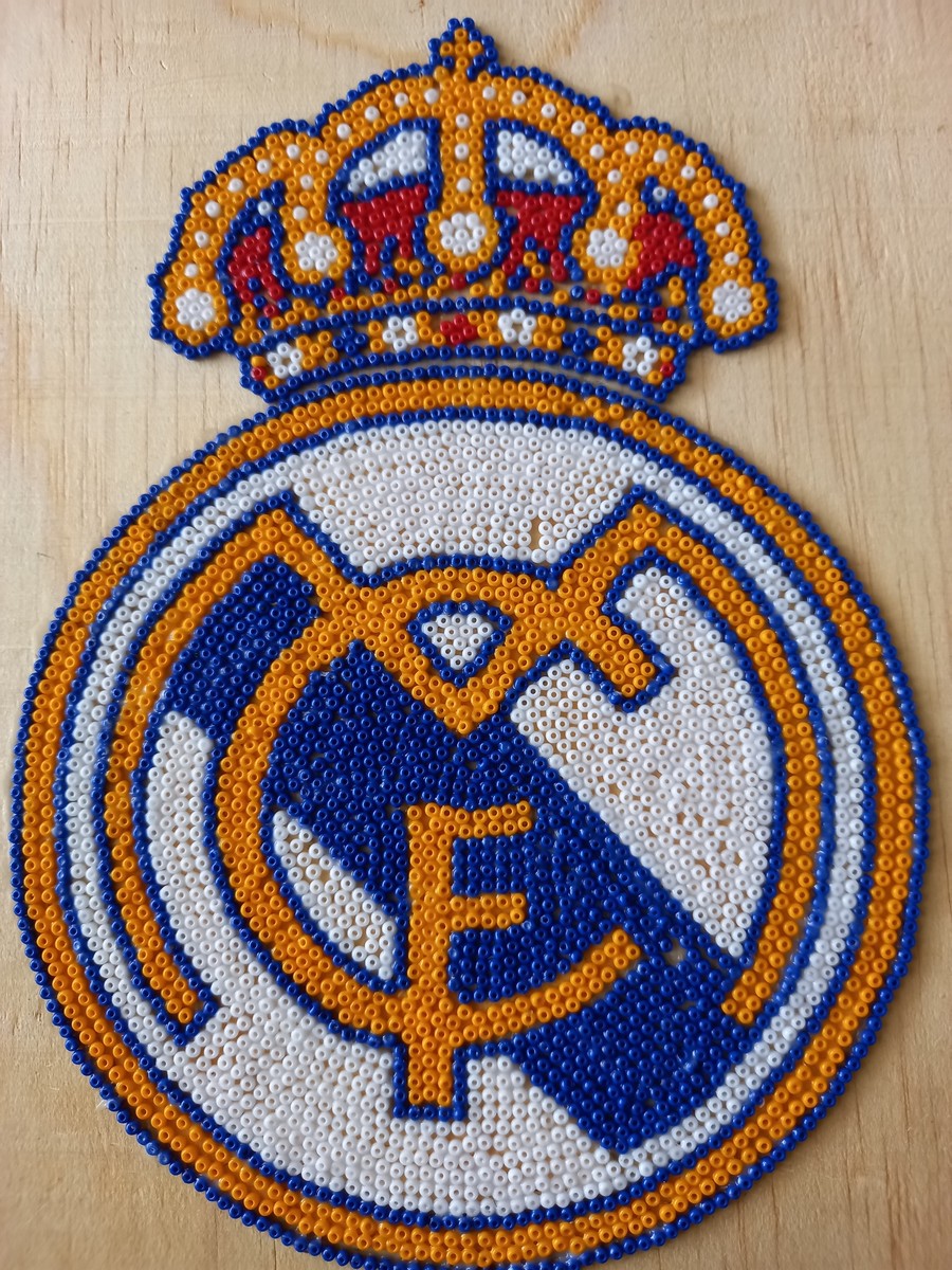 Detail Logo Real Madrit Nomer 49