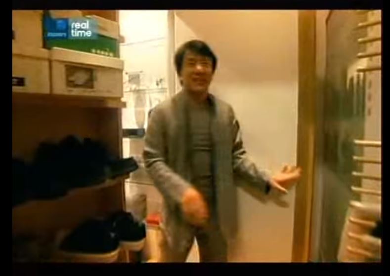 Detail Rumah Jackie Chan Nomer 33