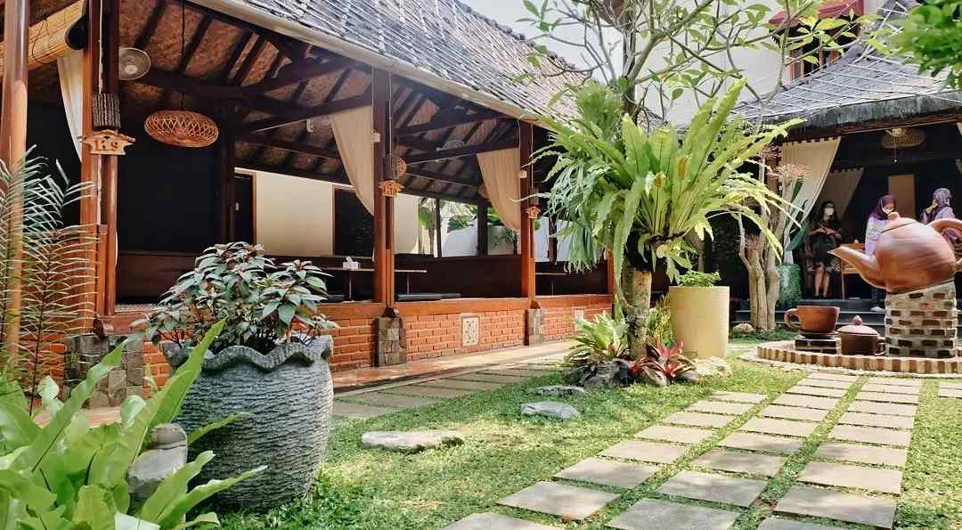 Detail Rumah Makan Di Puncak Nomer 32