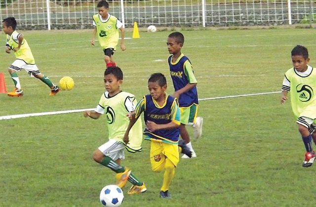 Detail Sepak Bola Anak Anak Nomer 17