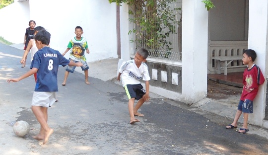 Detail Sepak Bola Anak Anak Nomer 18