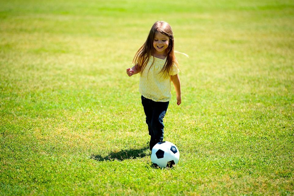 Detail Sepak Bola Anak Anak Nomer 19
