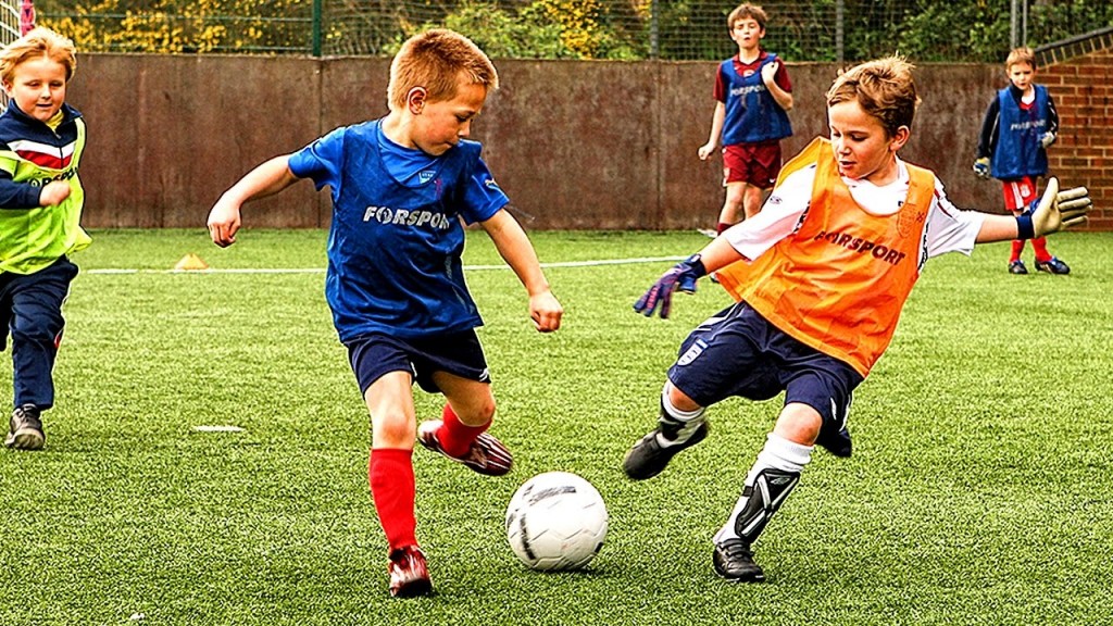 Detail Sepak Bola Anak Anak Nomer 25