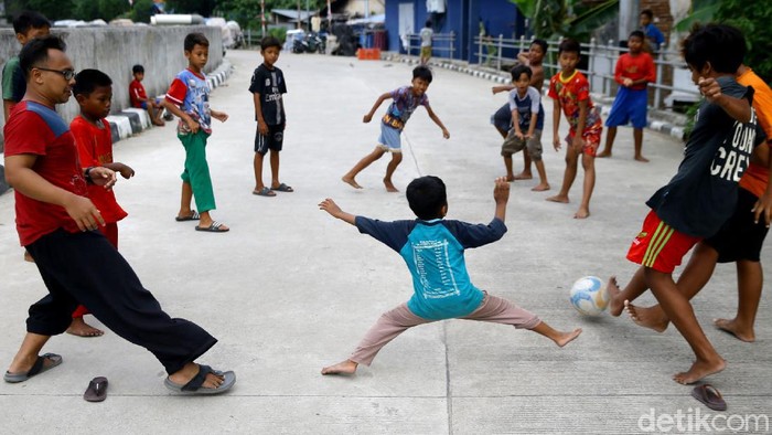 Detail Sepak Bola Anak Anak Nomer 35
