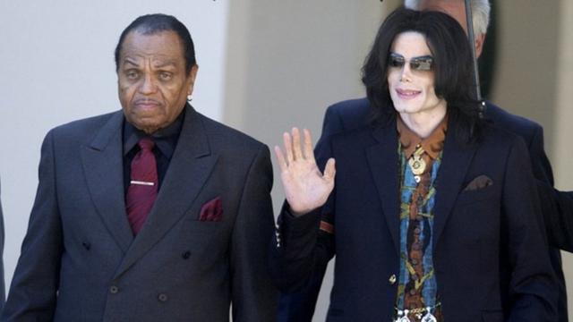 Detail Kematian Michael Jackson Nomer 22