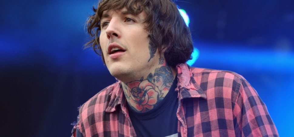 Detail Kemeja Oliver Sykes Nomer 29