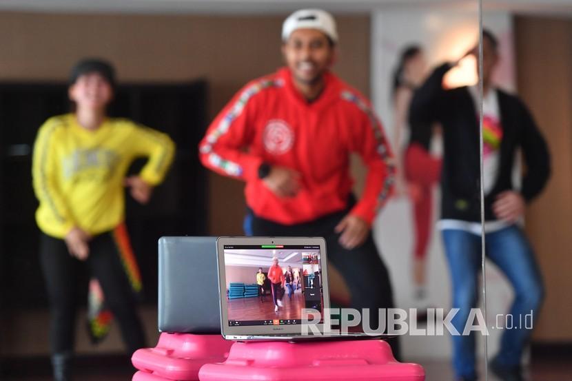 Detail Cara Senam Zumba Di Rumah Nomer 45