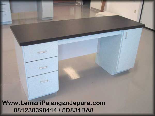 Detail Desain Meja Kantor Minimalis Nomer 18