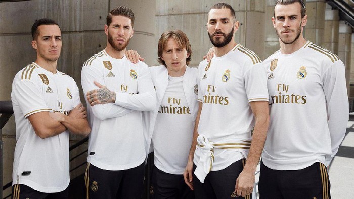 Detail Foto Jersey Terbaru Real Madrid Nomer 22